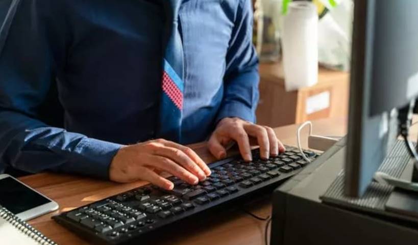 Milli Eğitim Bakanlığı 695 Memur Alımı Başvuruları Sona Eriyor! Fırsatı Kaçırmayın