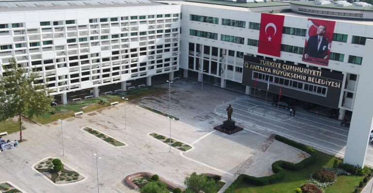 Antalya Büyükşehir Belediyesi’nden Büyük Fırsat! 73 Zabıta Memuru Alımı Yapılacak