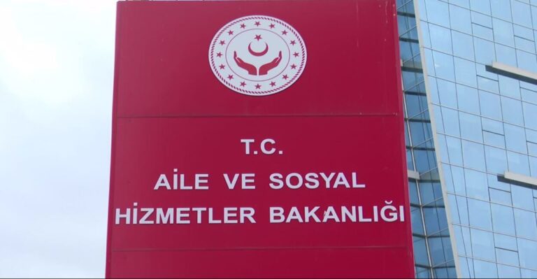Geniş Çaplı Memur Alımı Fırsatı! Aile ve Sosyal Hizmetler Bakanlığı 10 Şehre Memur Alımı Yapacak