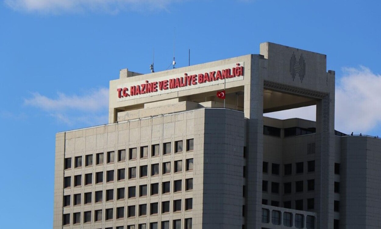 Kamuda Kariyer Yapmak İsteyenlere Müjde! Hazine ve Maliye Bakanlığı 300 Memur Alacak