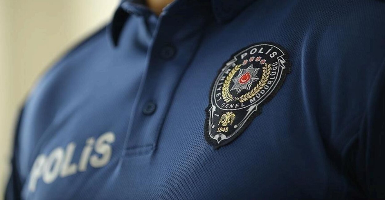 Lise ve Üniversite Mezunlarına Büyük Fırsat! 12 Bin 500 Polis Memuru Alımı Yapılacak