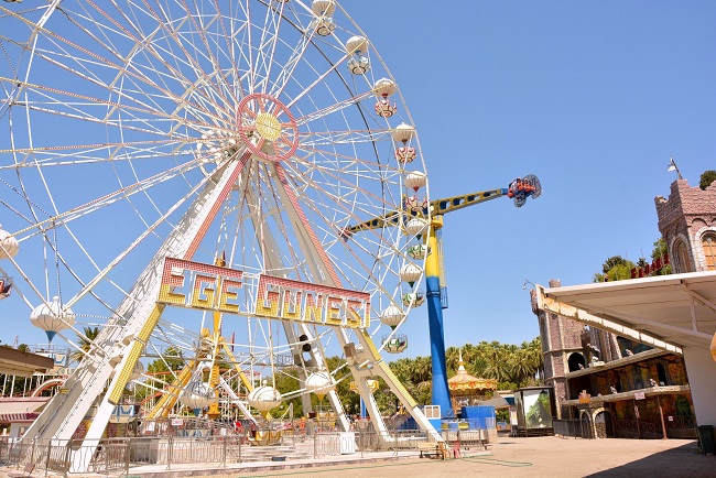 İzmirliler’den ‘Lunapark Kapanmasın’ Çağrısı