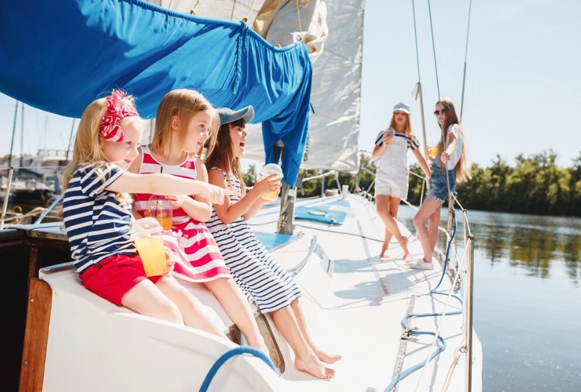 Mavi Suların Keyfini Tekne Kiralayarak Çıkarın