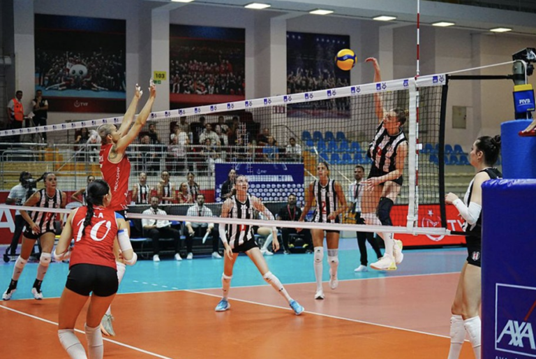Siyah-Beyazlılar, Kupa Voley’e Net Bir Başlangıç Yaptı